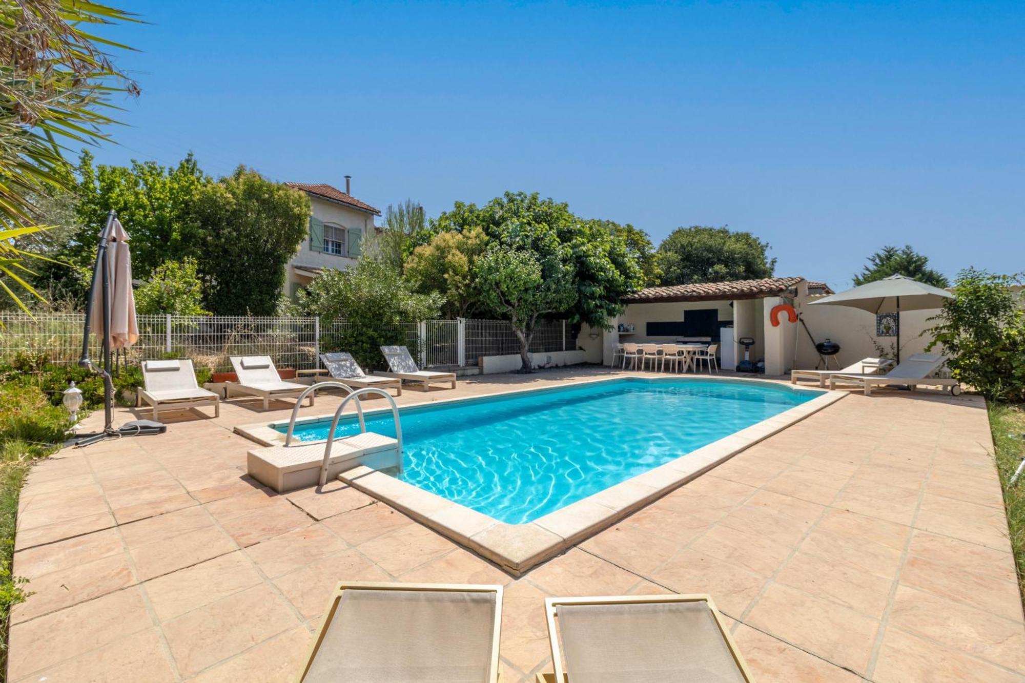 Holiday home Charmante Maison Sur *