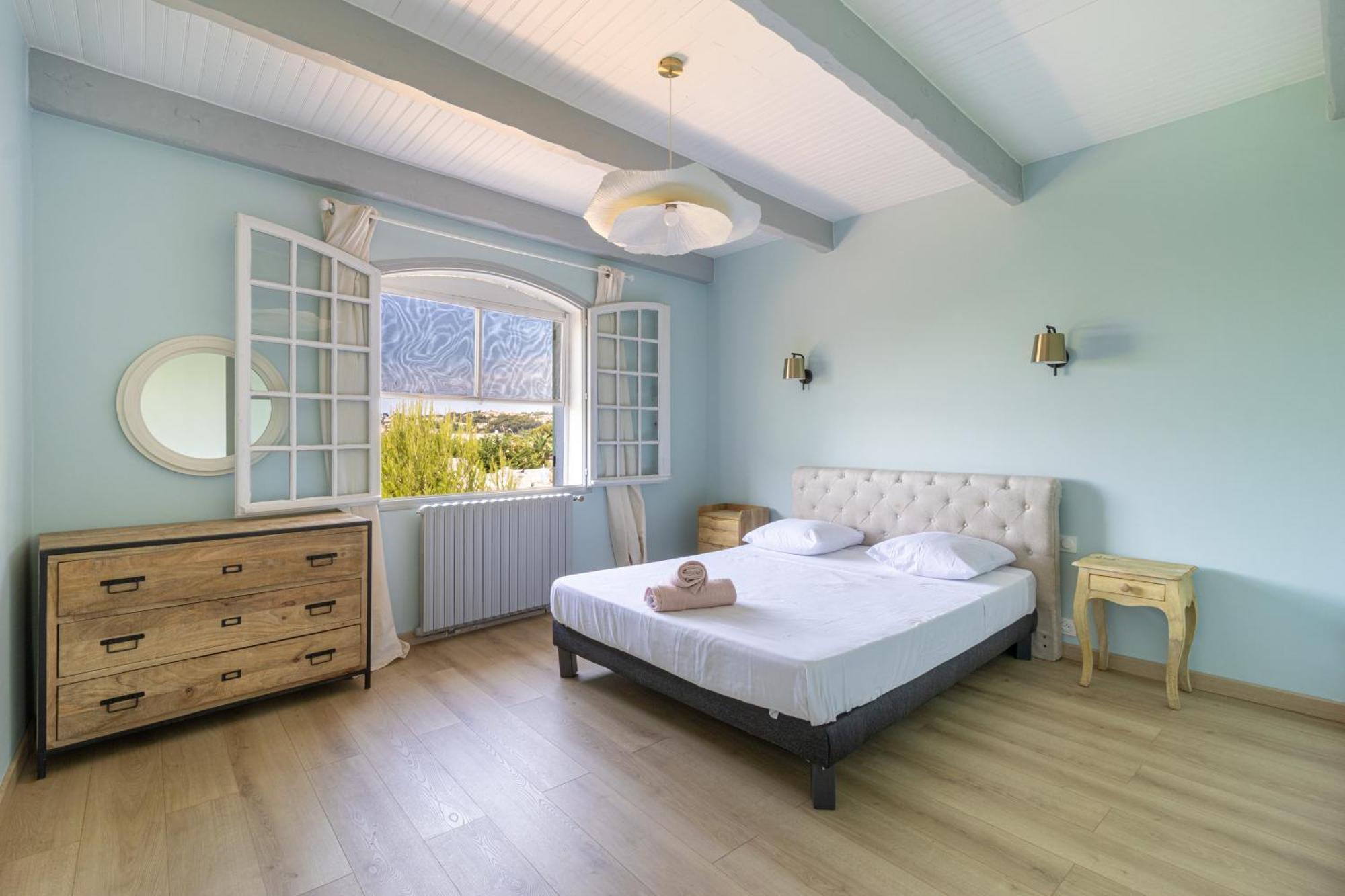 Charmante Maison Sur *