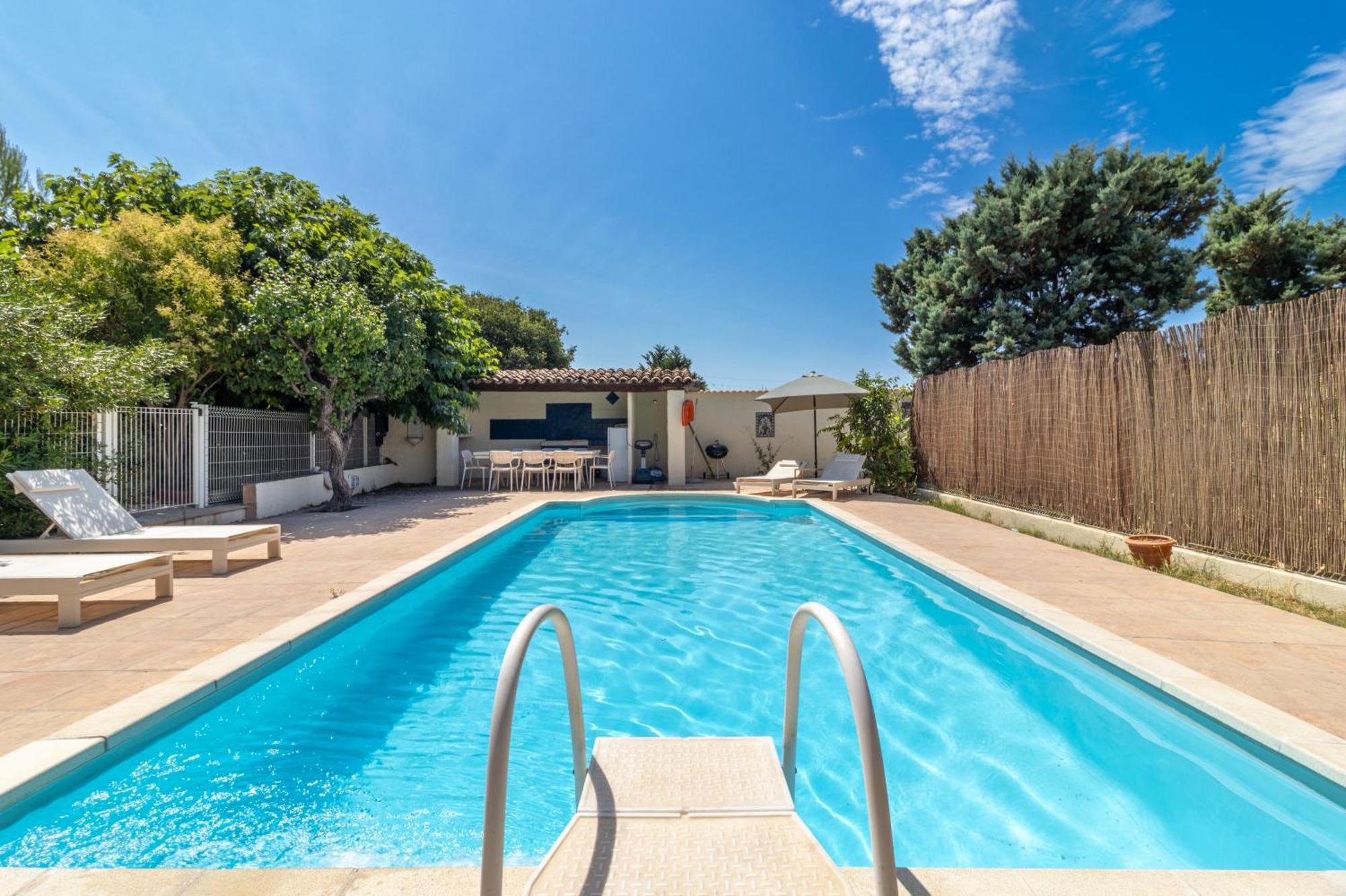 Holiday home Charmante Maison Sur *