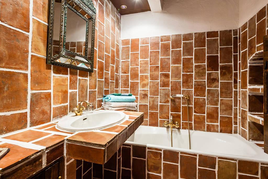 La Demeure Du Panier Guest house Marseille