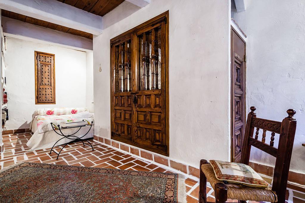 La Demeure Du Panier Guest house