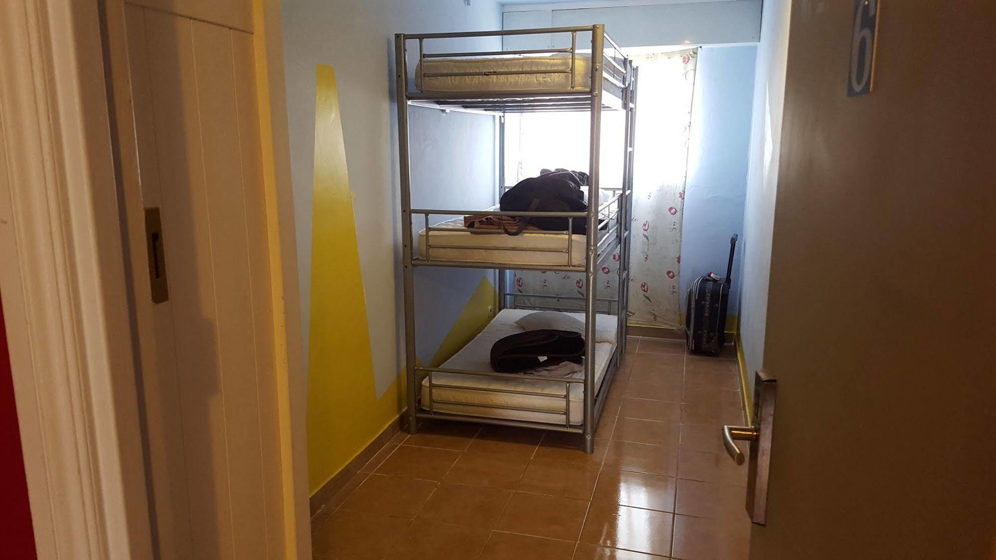 London Connection Hostel Marseille