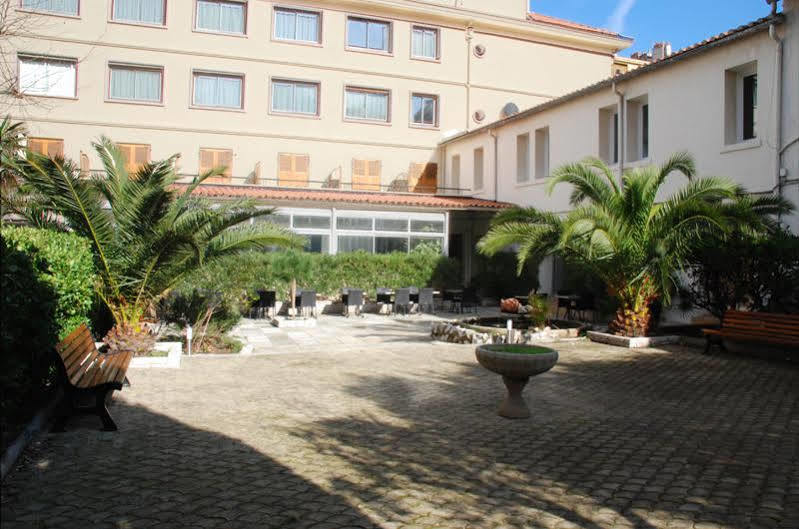 Les Gens De Mer By Popinns Hotel