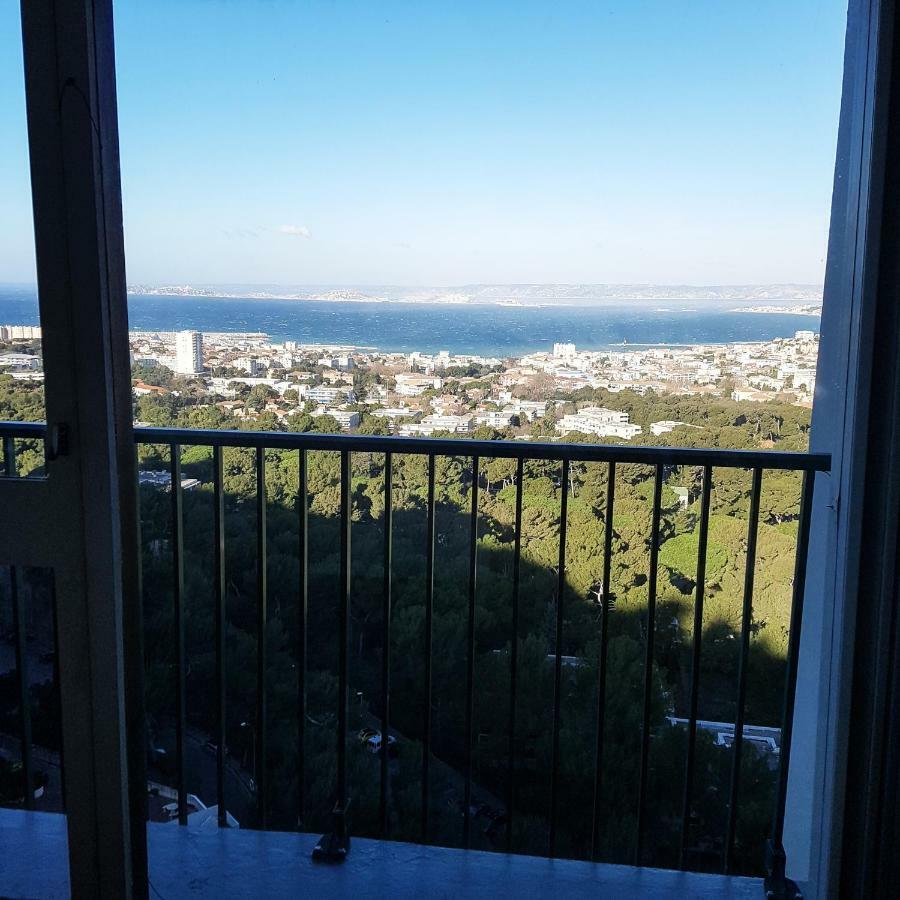 Vue Et Montagne Dans Parc Du Roy D'espagne, Up To 7 People Marseilles