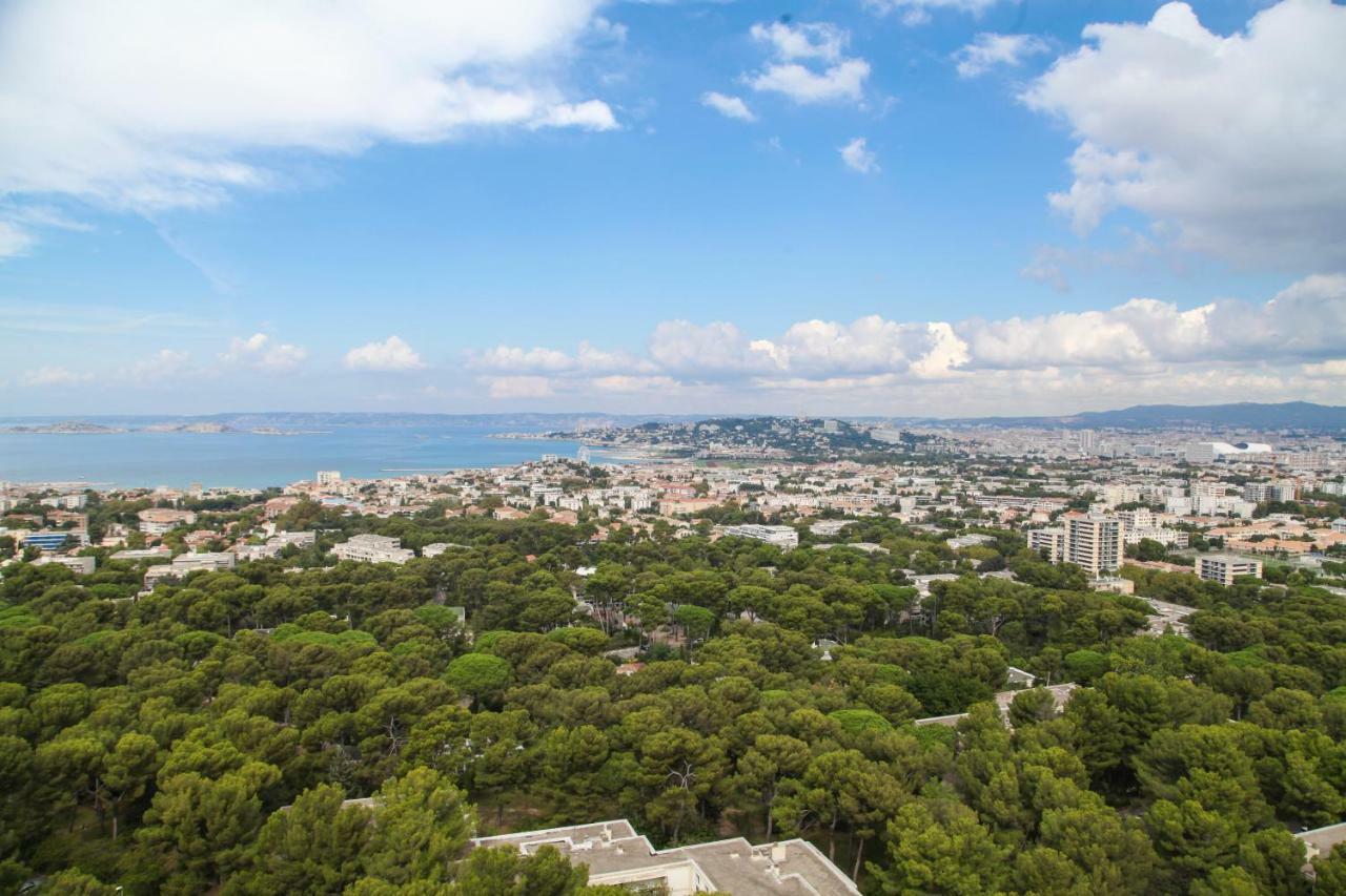 Vue Et Montagne Dans Parc Du Roy D'espagne, Up To 7 People * Marseilles