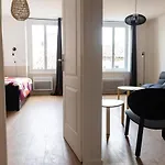 MA1086 - Feit - Noailles