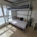 Fully Equipped Apartment 5Min From The Train
