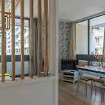 *Las Flores* Joli Studio Avec Balcon
