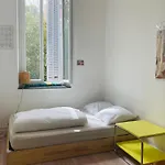 Petite Chambre Appartement Partage