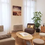 L\'Ombre Du Vieux-Port Appartement Spacieux
