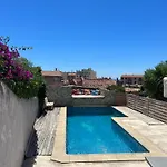 C\'Est La Qu\'Il Faut Venir Cet Ete