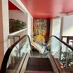 Charmant Appartement Dans Le Quartier Des Affaires