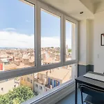 Le Skyline - Apt Climatise Avec Terrasse Marseille
