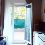 Joli Studio Avec Terrasse