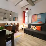 Appartement Artistique Pour 4 Au Coeur Du Panier
