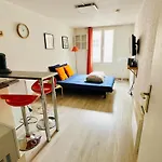 Joli Studio Hyper Centre Tres Proche Vieux Port