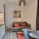 Cosy Apartment For 2 In Marseille