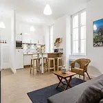 L\'Escapade Marseillaise T2 Moderne Avec Cuisine Equipee Et A 5 Min Du Vieux-Port