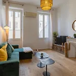 Le Numero 5 De Marseille