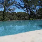 Maison Ensoleillee Au Milieu Des Pins Entre Marseille Et Cassis