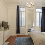 Grand Appartement Standing Place Felix Baret 105M2