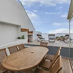 Villa Avec Piscine Chauffee Bord De Mer