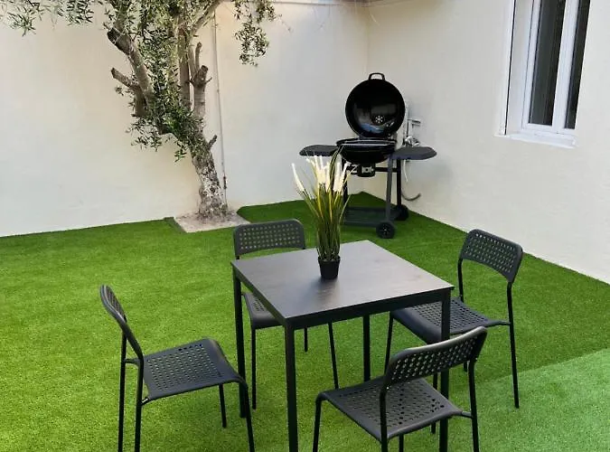 Les Jardins Marseillais 1- Appartement 4 Personnes - Plages Calanques- Stade Velodrome - Hopital La Timone