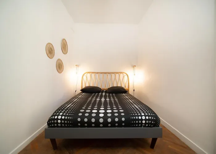 Appartement Tout Equipe Vieux Port 4 Couchages
