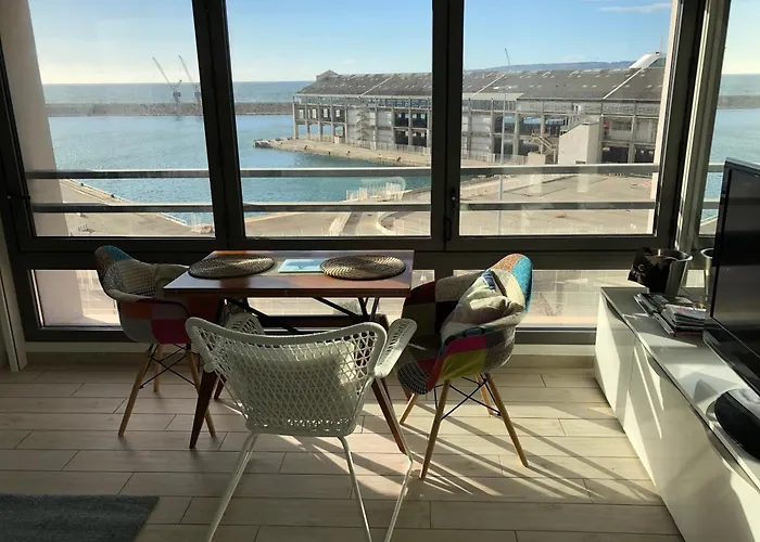 Studio Face A La Mer Au Coeur De La Joliette - Mucem - La Major