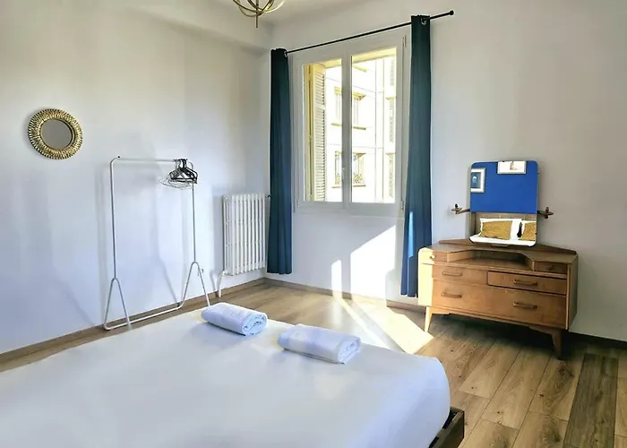 Seduisant 3 Chambres Avec Vue Sur Le Vieux-Port Et Proche Du Panier