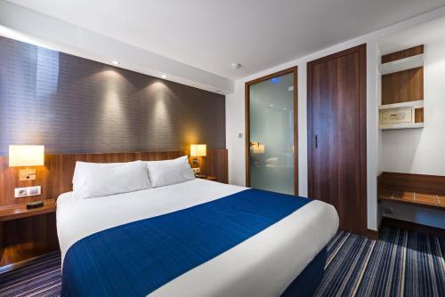 Apartamento Golden Tulip Airport