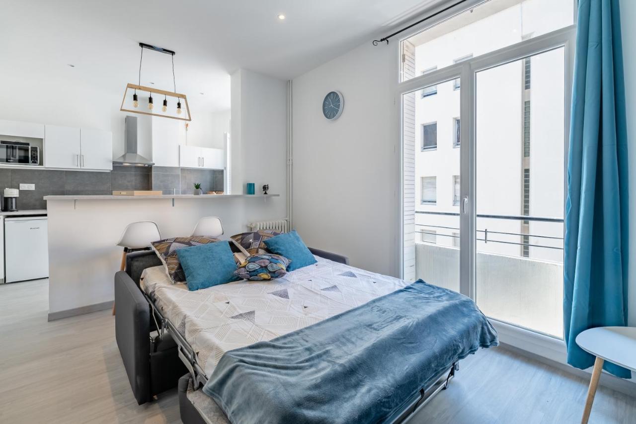 Appart Entier Avec 1 Chambre, 4 Personnes Max+ Internet Marseilles
