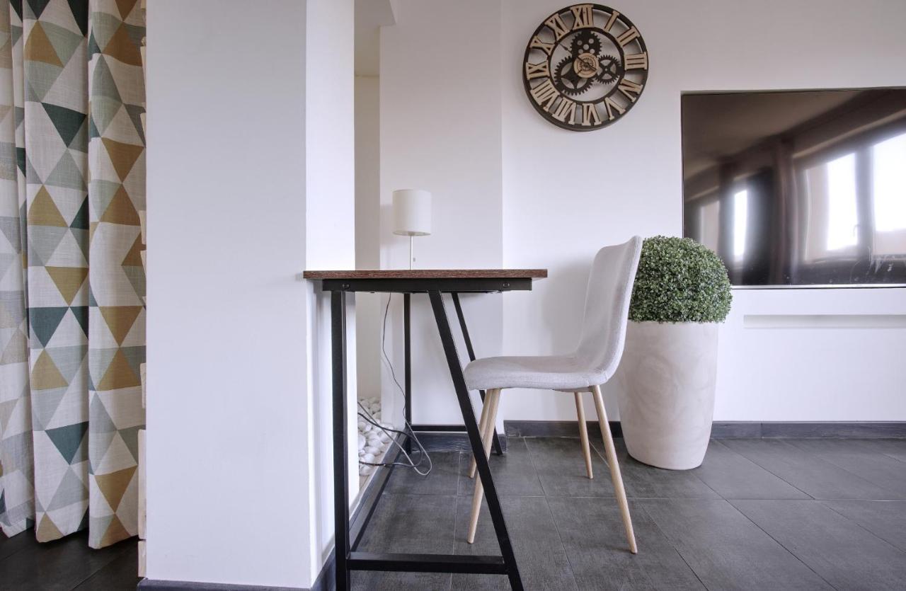 Superbe Loft 60 M² Avec Balcon Vue Sur La Mer Et La Major *