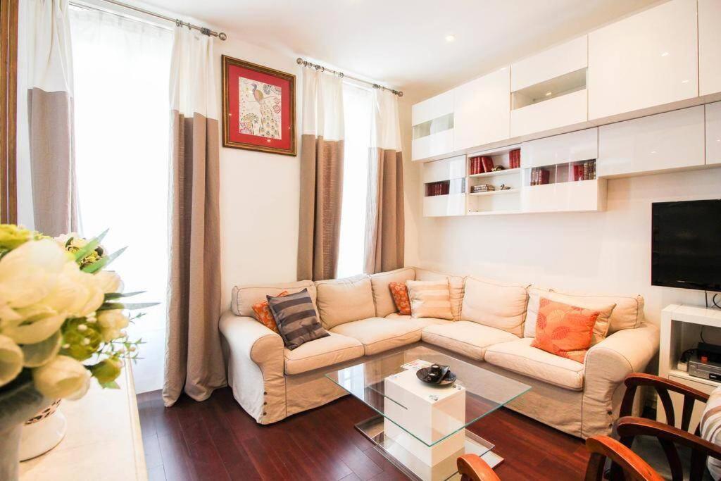 Grand Pour 4 Personnes/ Cours Lieutaud Apartment