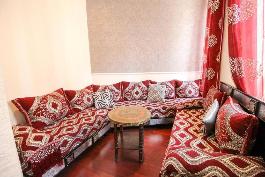 Grand Pour 4 Personnes/ Cours Lieutaud Apartment *