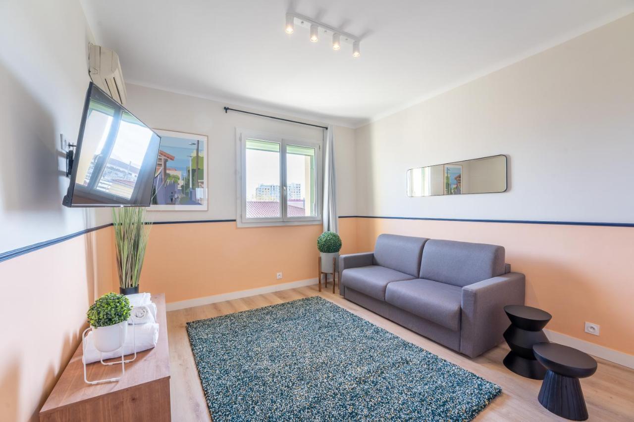Cmg - - Honorat Apartamento