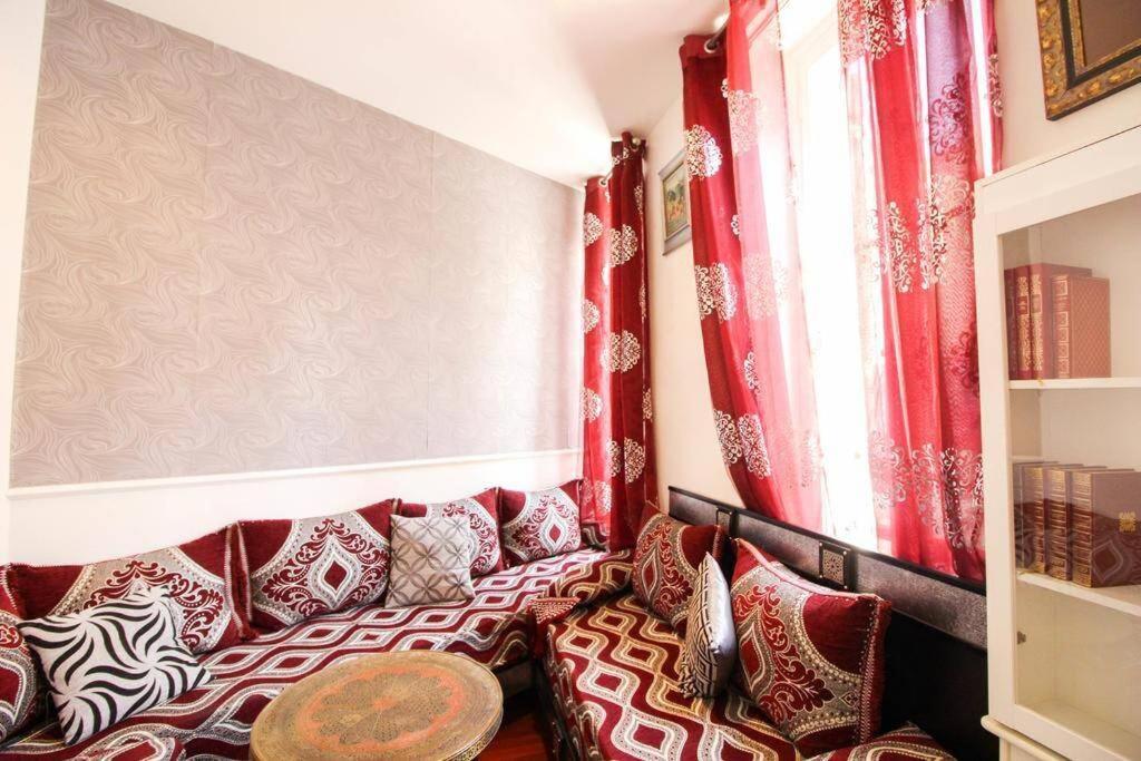Grand Pour 4 Personnes/ Cours Lieutaud Apartment Marseilles