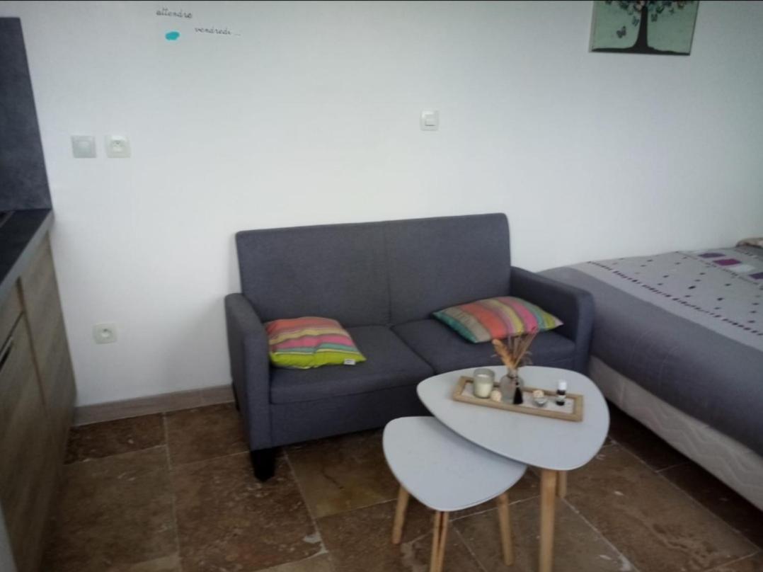 Neuf D'environ 20m2, Piscine, Vue Mer, Pour 2 Personnes Apartment Marseilles
