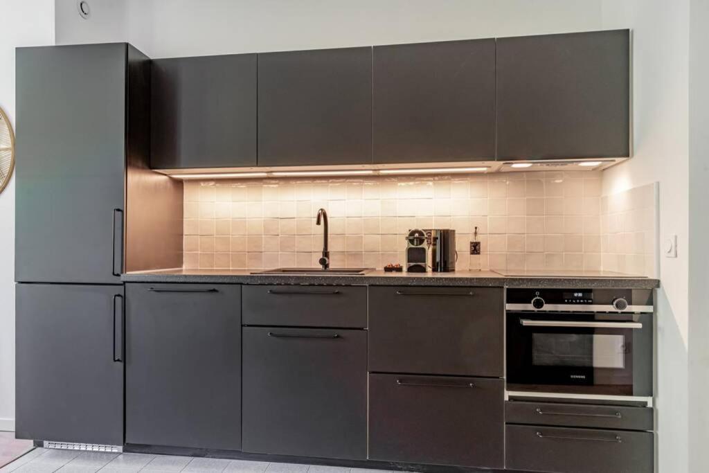 Appartement T2 Climatise - Canebiere Et Vieux-port *