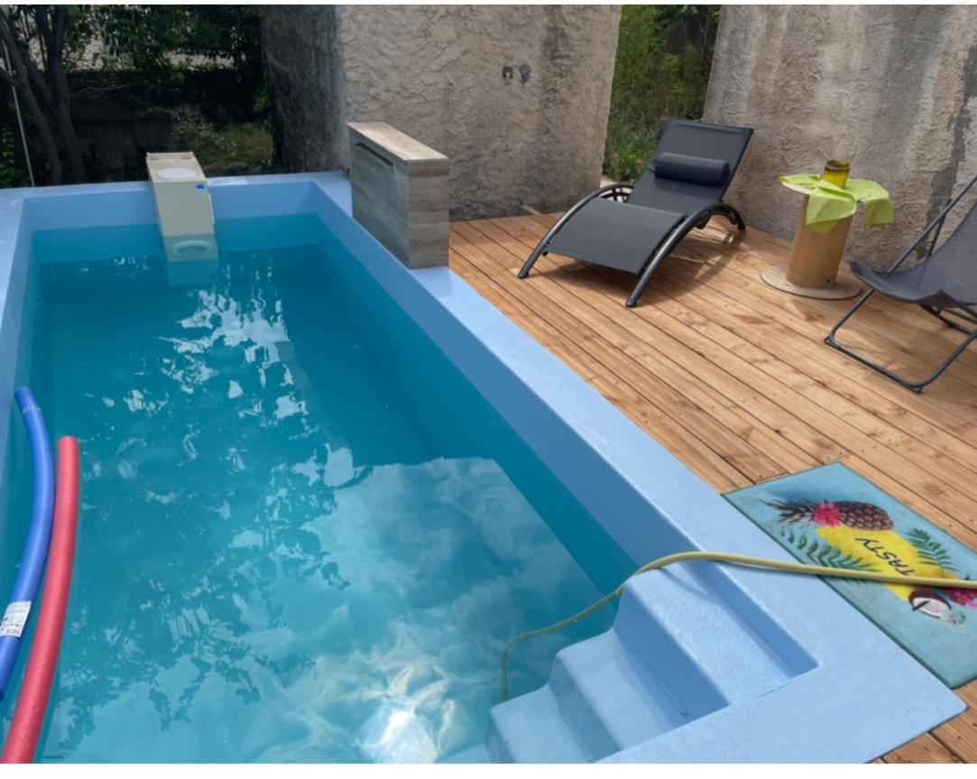 Les Milles Feuilles Holiday home *
