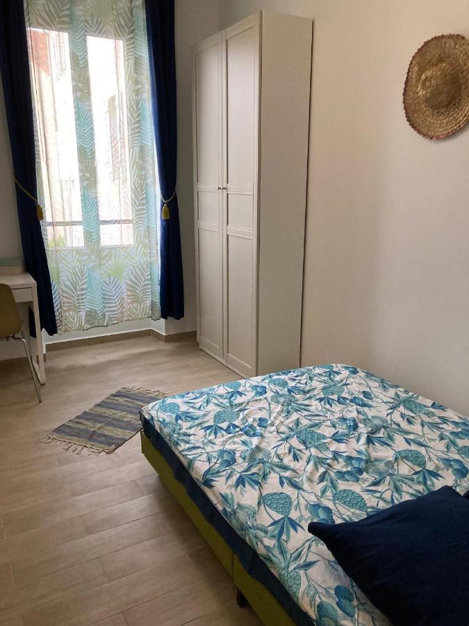 Apartment F4 Proche De La Gare Saint Charles Marseille