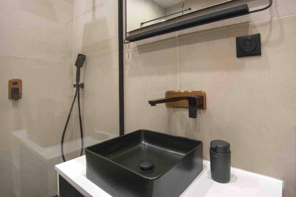 Apartment Vieux Port, Le Panier, Luxe, Vous Serez Chez Vous *