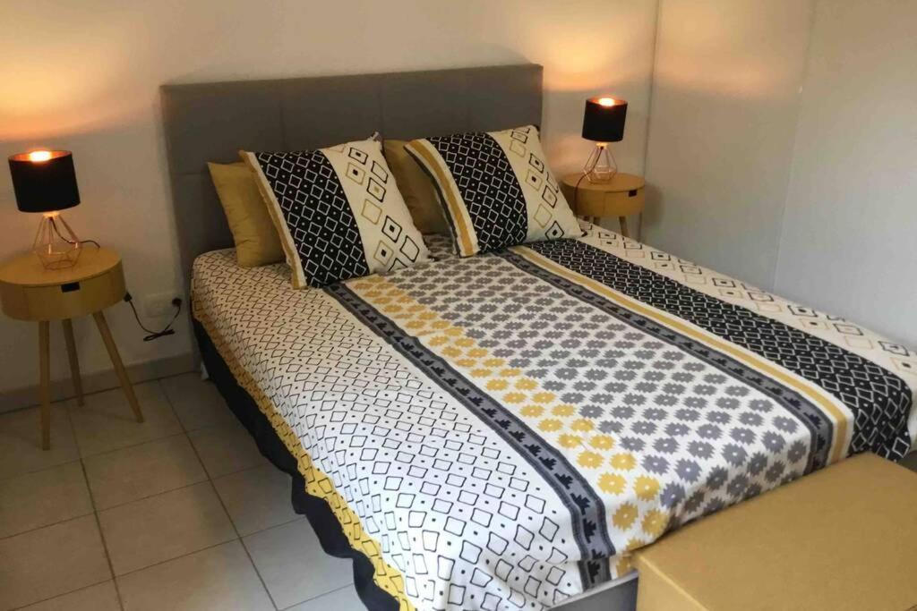 Spacieux Et Bel Avec Grande Terrasse Appartement *