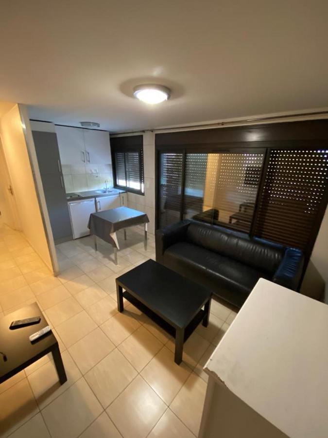 4 Personnes Parking Prive Gratuit Calanques Plages Velodrome Hopital Ipc Apartment