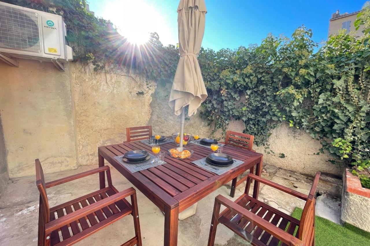 Le Grand Bleu Terrasseclimwifinetflix Proche Gare-centre Apartment Marseille