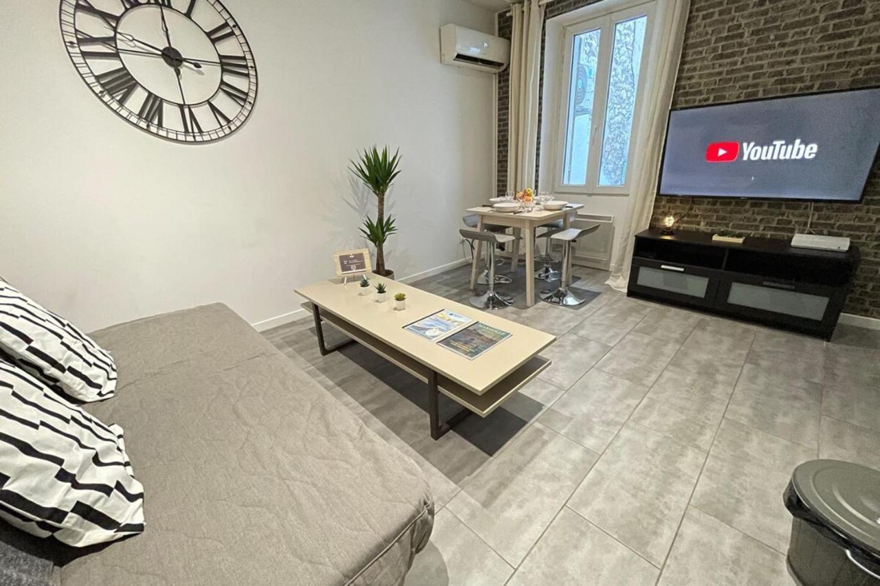 Apartment Urban Chic By Anders - Terrassewifinetflixclim