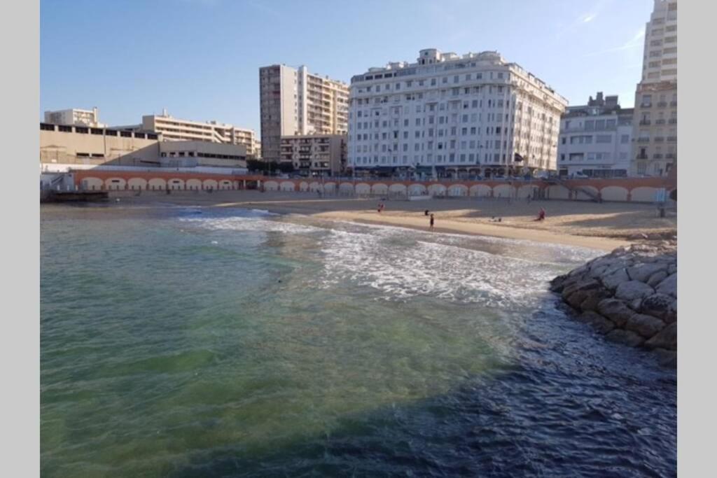 Les Pieds Dans L'eau Marseille
