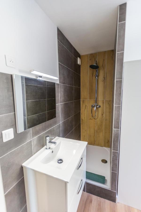 Le Pelletan - 8 Couchages Proche Gare - Joliette Appartement Marseilles