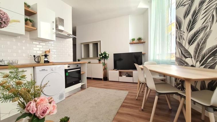Bel Type T3 Climatise Apartment *