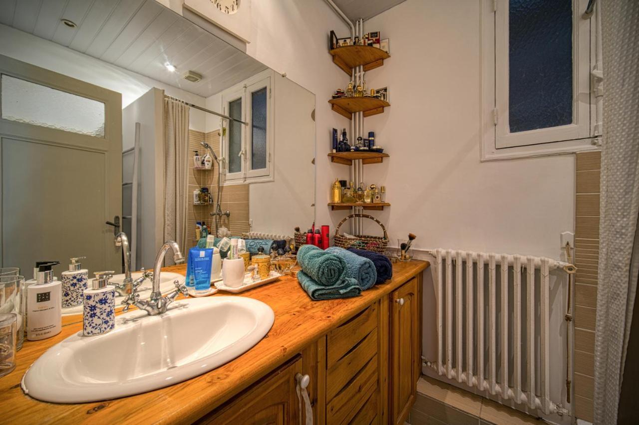 Apartment Grand 4pers A Cote Du Palais Longchamp